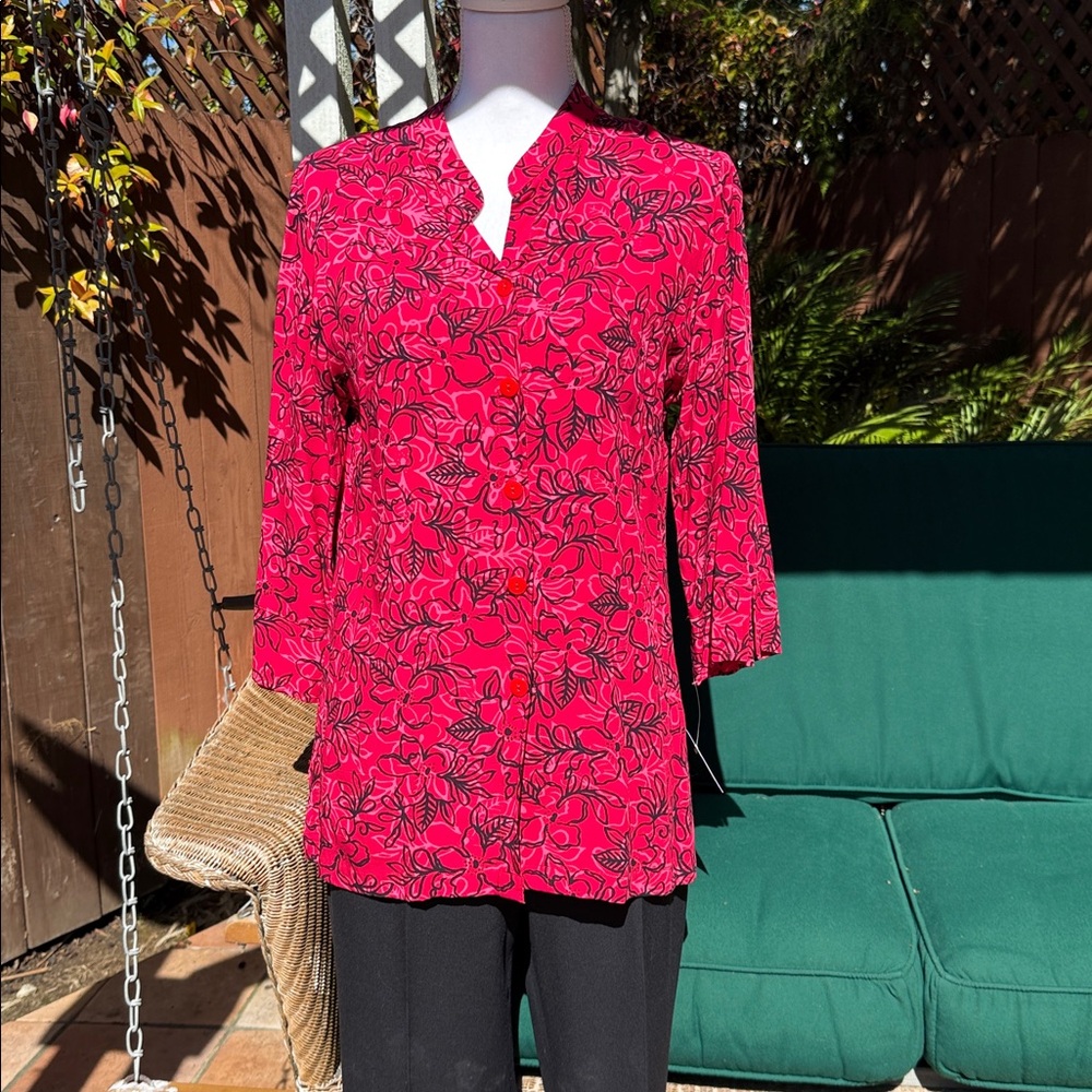 Blue Ginger Hawaiian Print 3/4 Sleeve Blouse